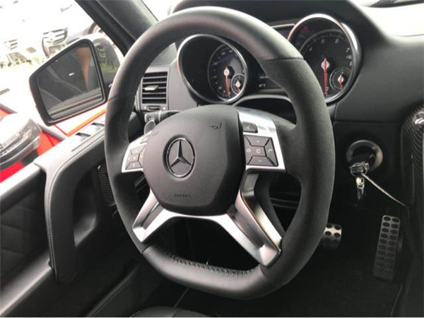奔驰G550 4×42销售电话:13389982878刘经理 奔驰G550 4×42销售电话:13389982878刘经理