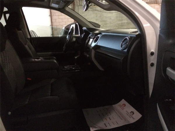 丰田坦途销售电话:13389982878刘经理 丰田坦途销售电话:13389982878刘经理