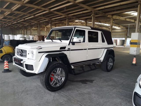 迈巴赫G650 Landaulet销售电话：13389982878刘经理