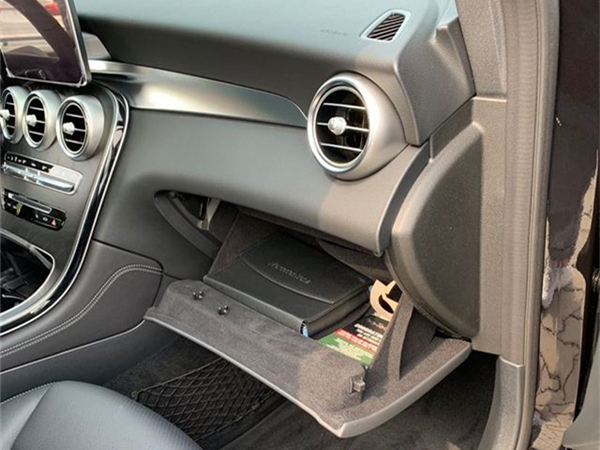 奔驰GLC300销售电话:13389982878刘经理 奔驰GLC300销售电话:13389982878刘经理