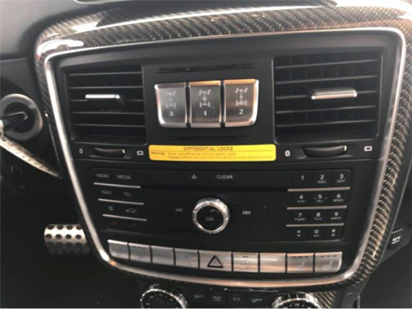 奔驰G550 4×42销售电话:13389982878刘经理 奔驰G550 4×42销售电话:13389982878刘经理