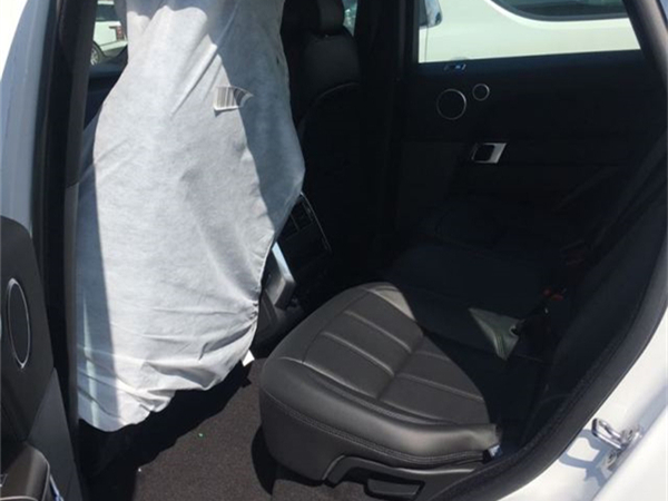 路虎揽胜运动版销售电话:13389982878刘经理 路虎揽胜运动版销售电话:13389982878刘经理