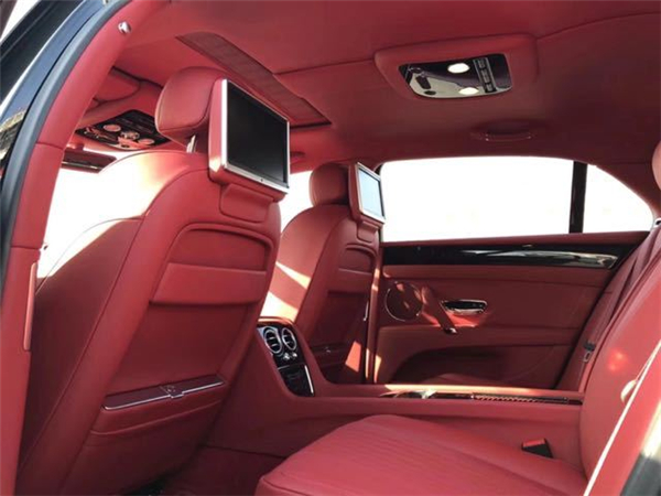 宾利飞驰4.0TV8S欧规版 7×24H销售热线：133-8998-2878刘经理（同微信）