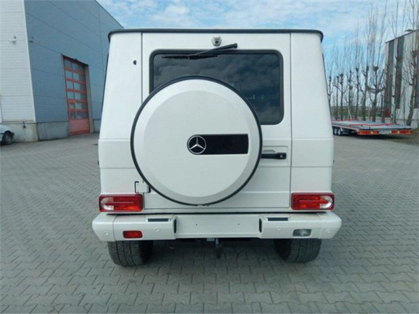 奔驰越野车 销售电话：13389982878刘经理