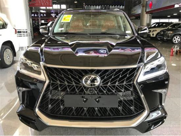 雷克萨斯LX570 7×24H销售热线：133-8998-2878刘经理（同微信）