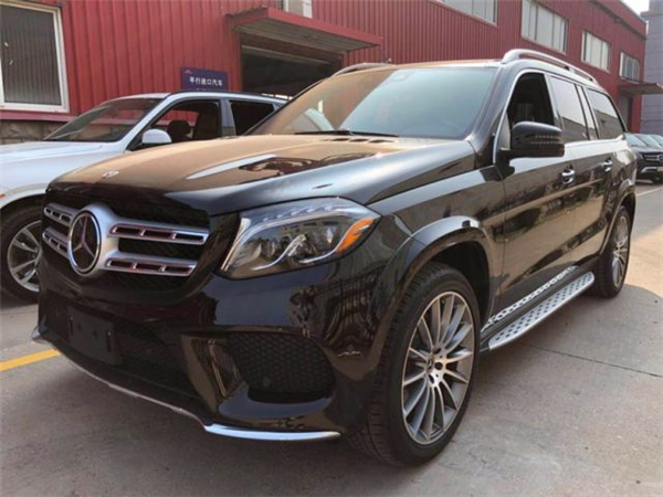 奔驰GLS450销售电话：13389982878刘经理