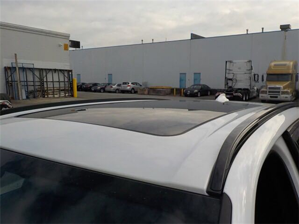 宝马X5油电混合销售电话：13389982878刘经理