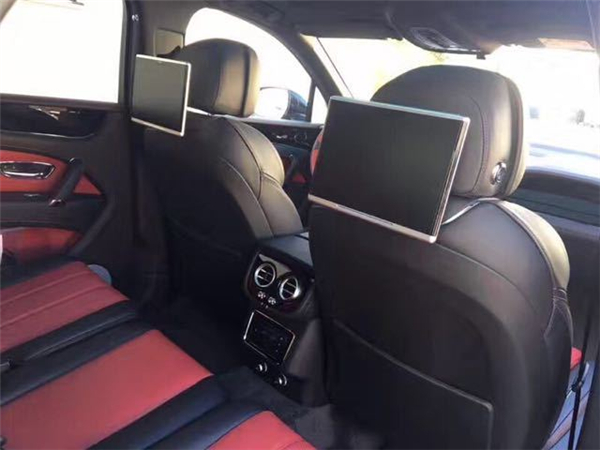 宾利添越七座销售电话：13389982878刘经理