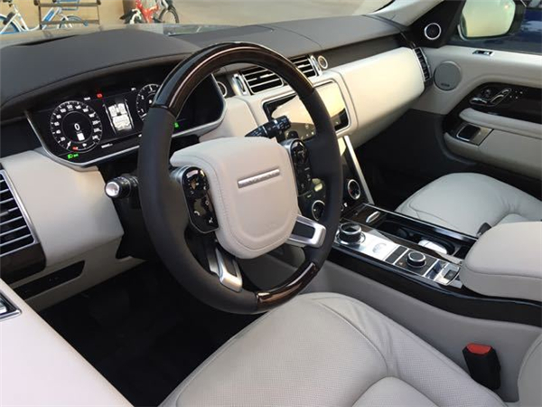 路虎揽胜销售电话：13389982878刘经理