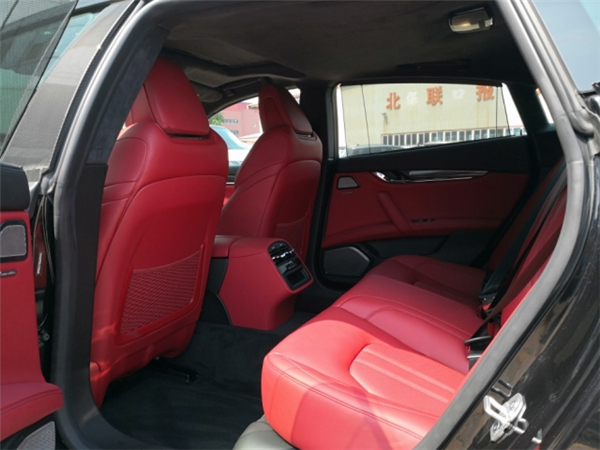 玛莎拉蒂总裁SQ4销售电话：13389982878刘经理