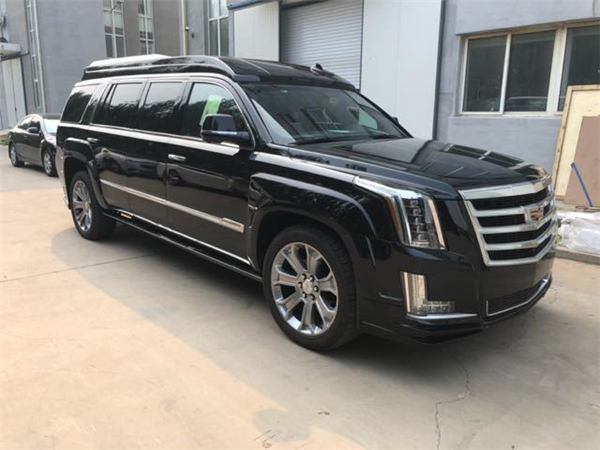 凯迪拉克总统一号销售电话：13389982878刘经理