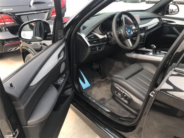 宝马X5销售电话：13389982878刘经理