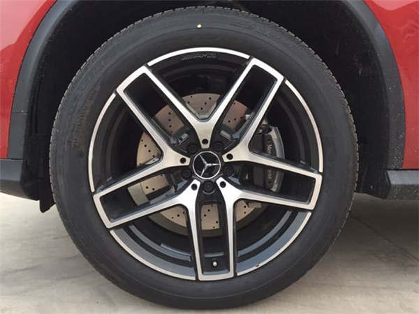 奔驰GLE系列 7×24H销售热线：133-8998-2878刘经理（同微信）