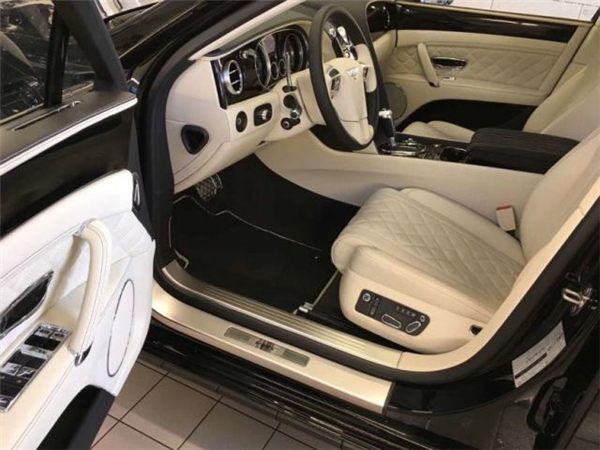 宾利飞驰销售电话：13389982878刘经理