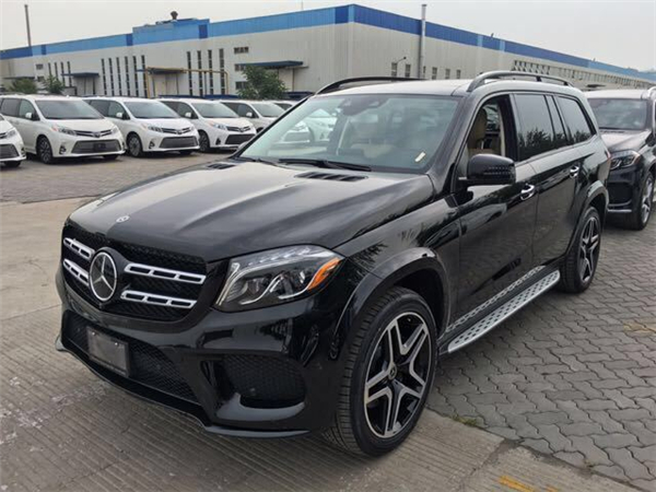 奔驰GLS450销售电话：13389982878刘经理