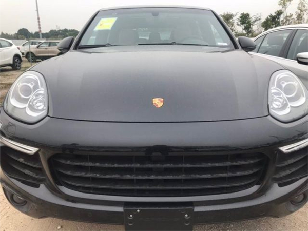 保时捷卡宴销售电话：13389982878刘经理