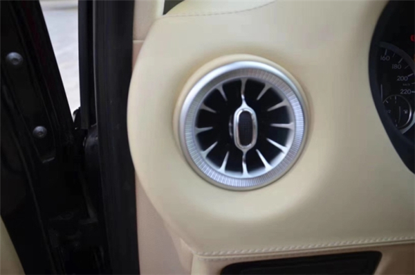 奔驰麦特斯Metris销售电话：13389982878刘经理