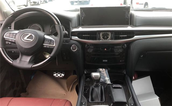 雷克萨斯LX570销售电话：13389982878刘经理