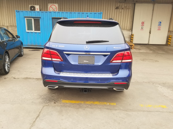 奔驰GLE系列 7×24H销售热线:133-8998-2878刘经理(同微信) 61b80f49c8116eb5.jpg