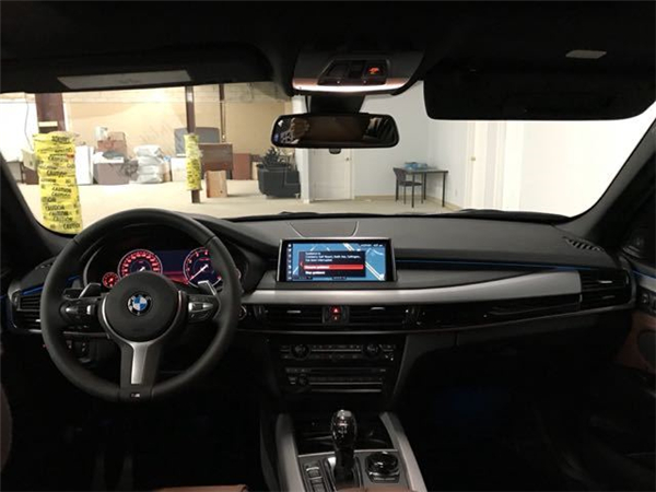 2018款宝马X5 7×24H销售热线：133-8998-2878刘经理（同微信）