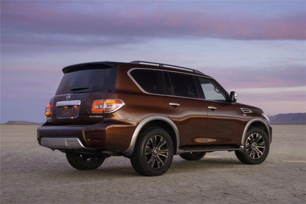 日产途乐销售电话:13389982878刘经理 65a16c809ad421b8.jpg