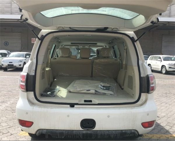 日产途乐5.6L销售电话:13389982878刘经理 65d27d24400925a7.jpg