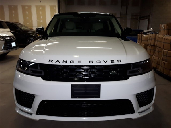 路虎揽胜运动销售热线:13389982878刘经理 6b24798c32b18269.jpg