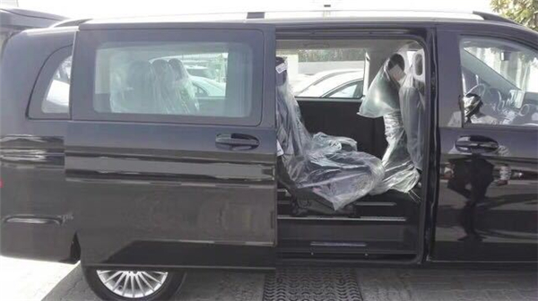 进口奔驰V250销售电话:13389982878刘经理 进口奔驰V250销售电话:13389982878刘经理