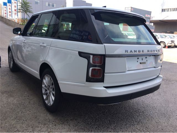 路虎揽胜销售电话：13389982878刘经理