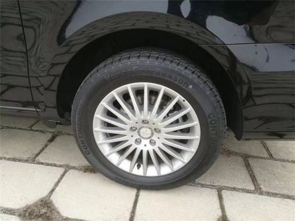 19款奔驰Metris销售电话:13389982878刘经理 19款奔驰Metris销售电话:13389982878刘经理