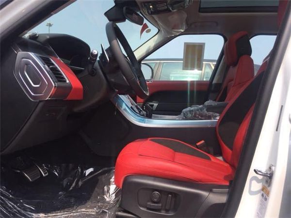 路虎揽胜运动版销售电话：13389982878刘经理