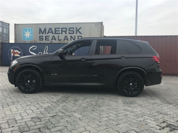 宝马X5销售电话：13389982878刘经理