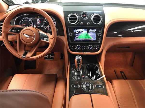 宾利添越销售电话：13389982878刘经理