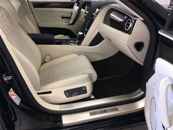 宾利飞驰销售电话：13389982878刘经理