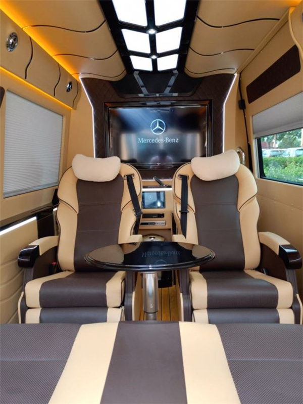 奔驰斯宾特销售电话:13389982878刘经理 奔驰斯宾特销售电话:13389982878刘经理