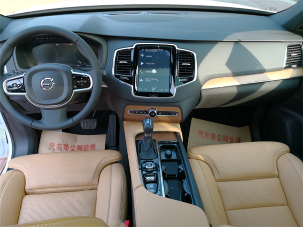 沃尔沃XC90销售电话：13389982878刘经理
