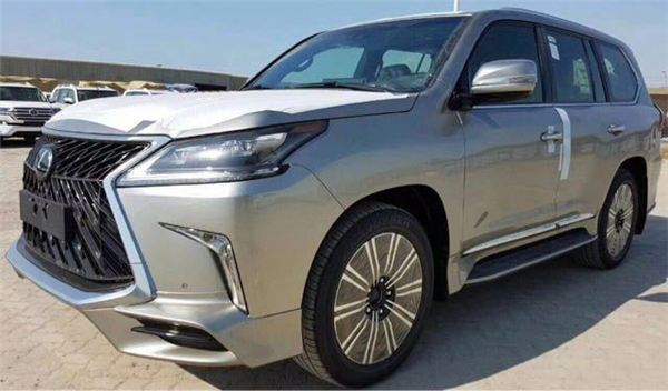 雷克萨斯LX570 7×24H销售热线：133-8998-2878刘经理（同微信）