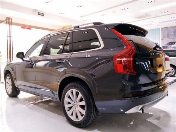 沃尔沃XC90销售电话：13389982878刘经理