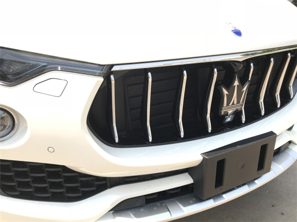 玛莎拉蒂莱万特销售电话：13389982878刘经理