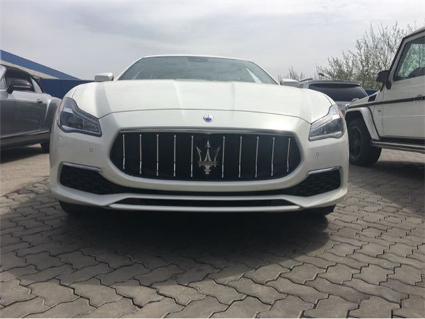 玛莎拉蒂总裁销售电话：13389982878刘经理