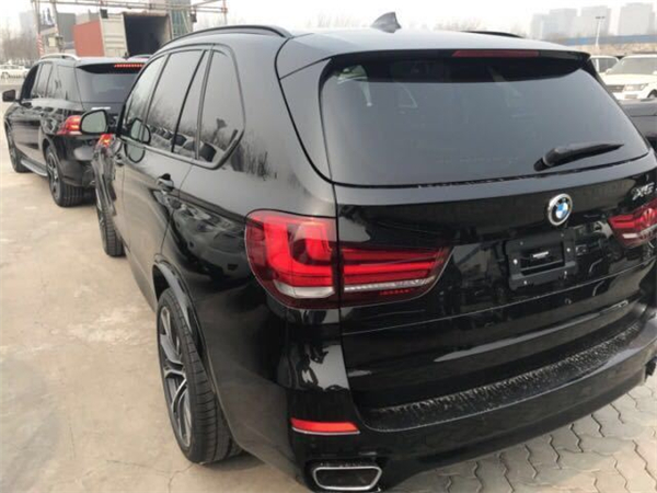 宝马X5销售电话：13389982878刘经理