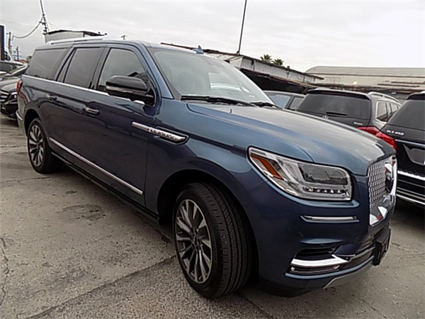 林肯领航员销售电话:13389982878刘经理 9bdee7571a29478d.jpg