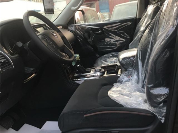 日产途乐销售电话：13389982878刘经理