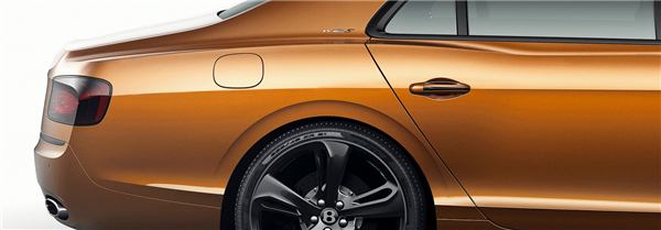 宾利飞驰销售电话：13389982878刘经理