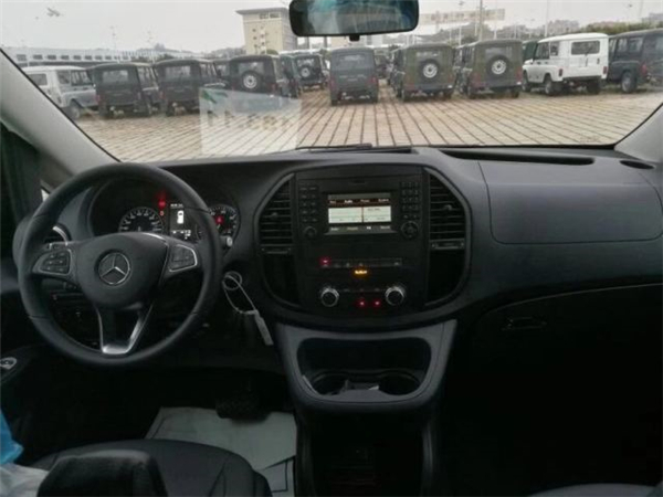 19款奔驰Metris销售电话:13389982878刘经理 19款奔驰Metris销售电话:13389982878刘经理