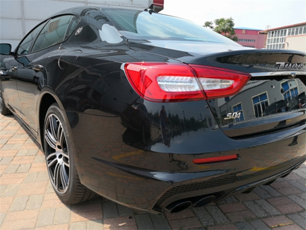 玛莎拉蒂总裁SQ4销售电话：13389982878刘经理