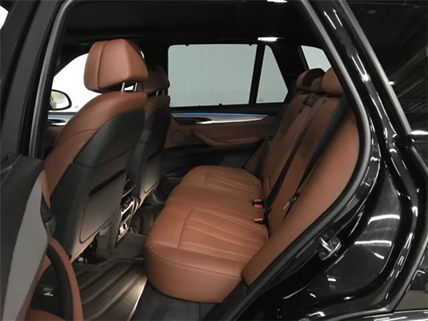 2018款宝马X5 7×24H销售热线：133-8998-2878刘经理（同微信）