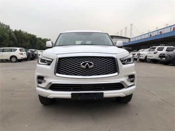 英菲尼迪QX80销售电话：13389982878刘经理
