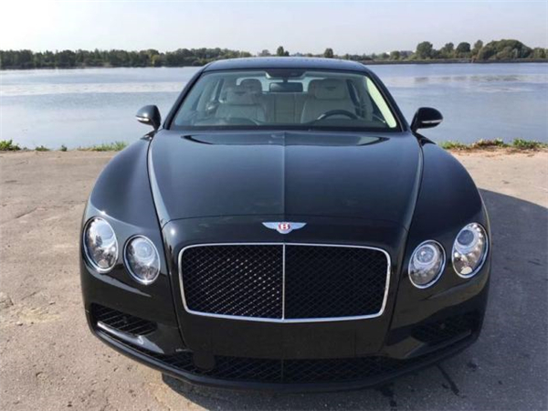 宾利飞驰销售电话：13389982878刘经理