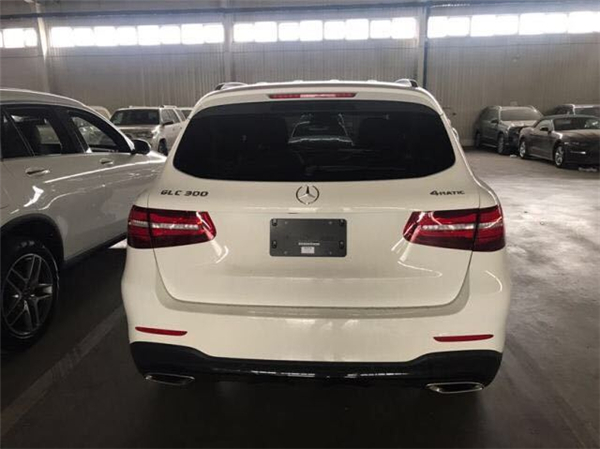 奔驰GLC300销售电话:13389982878刘经理 奔驰GLC300销售电话:13389982878刘经理